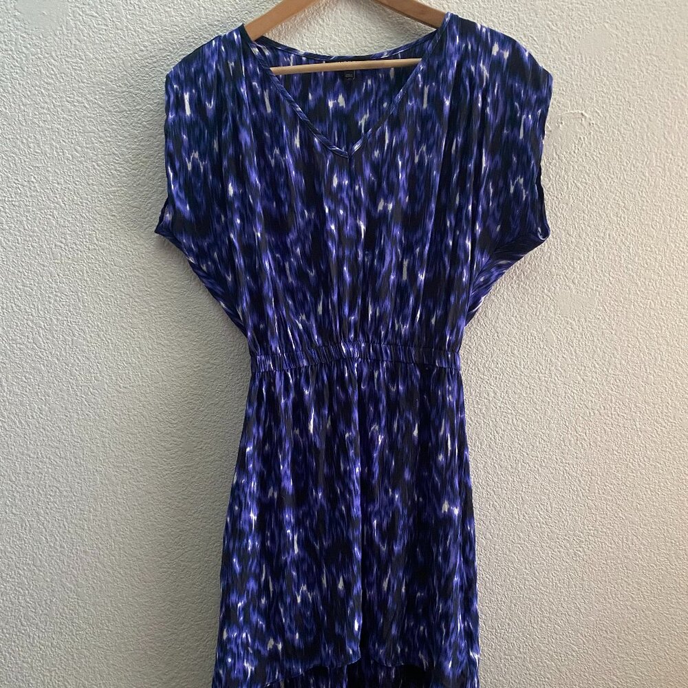 Express Dress Purple Black Print Short Sleeve Blouson Small V-Neck Lightweight